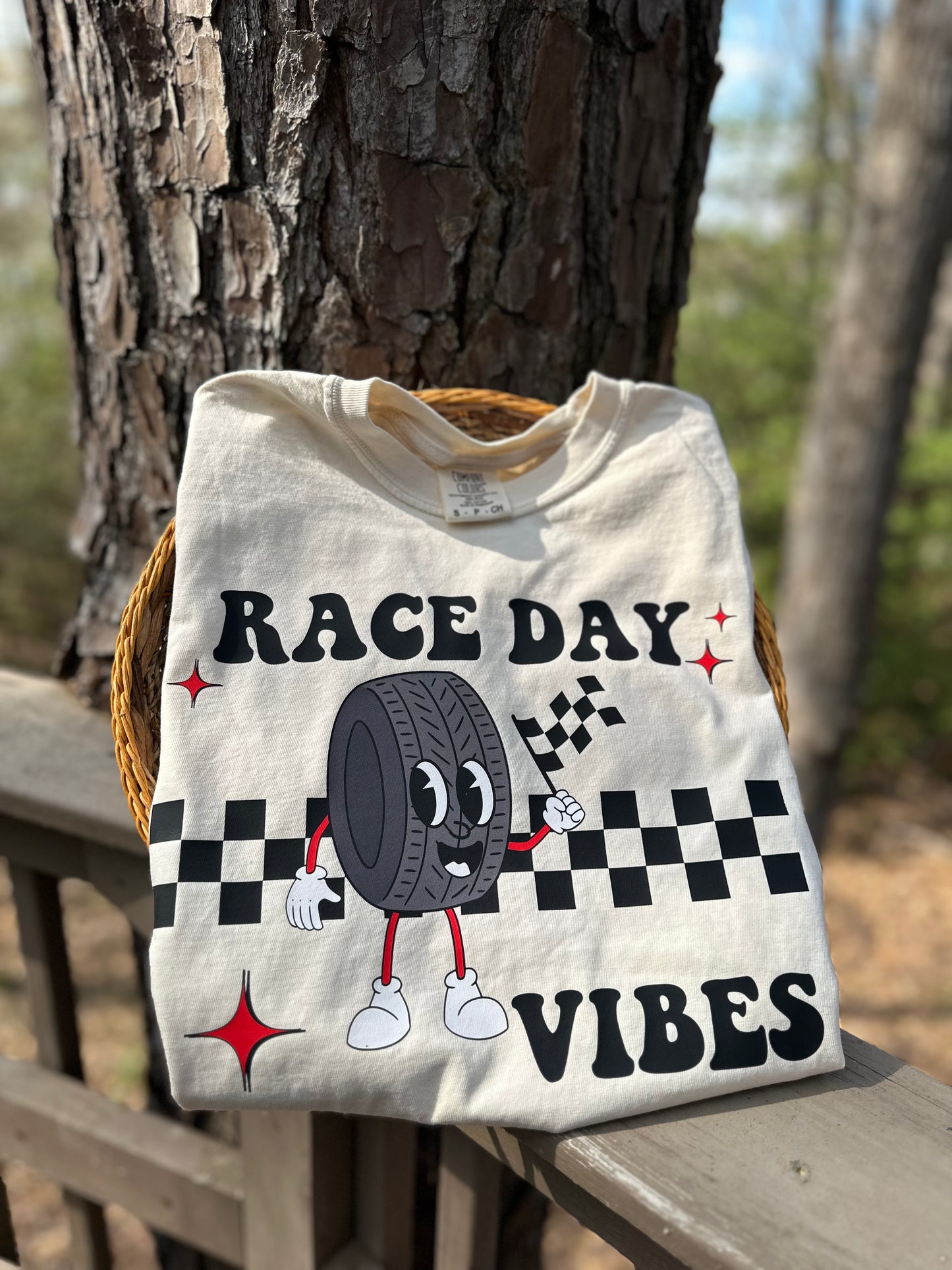 Race vibes comfort colors T-shirt