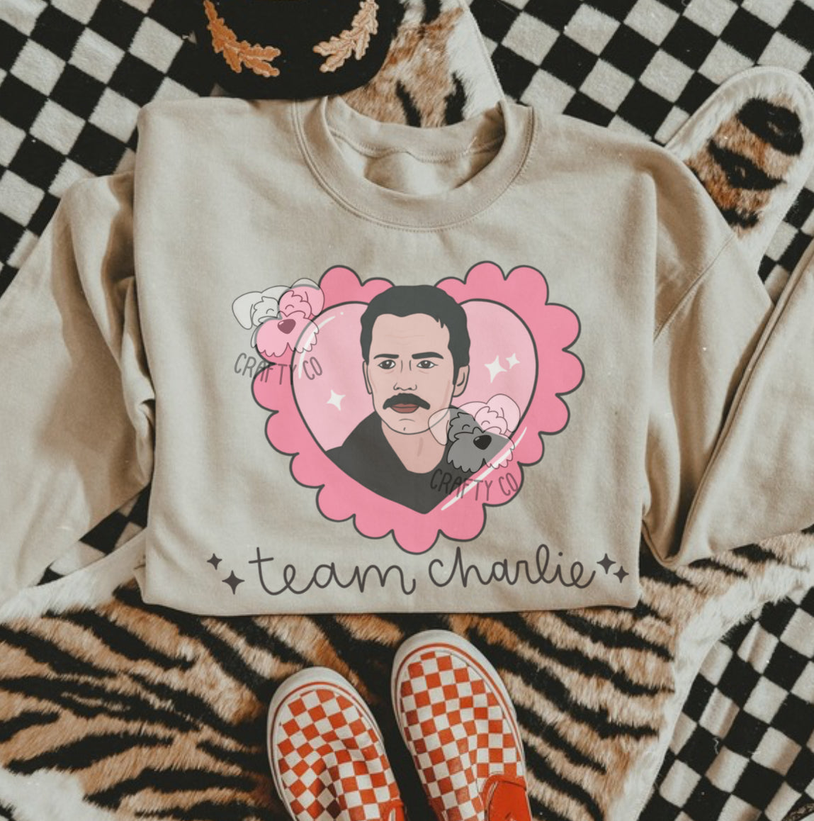 HOA TEAMS Unisex Crewneck