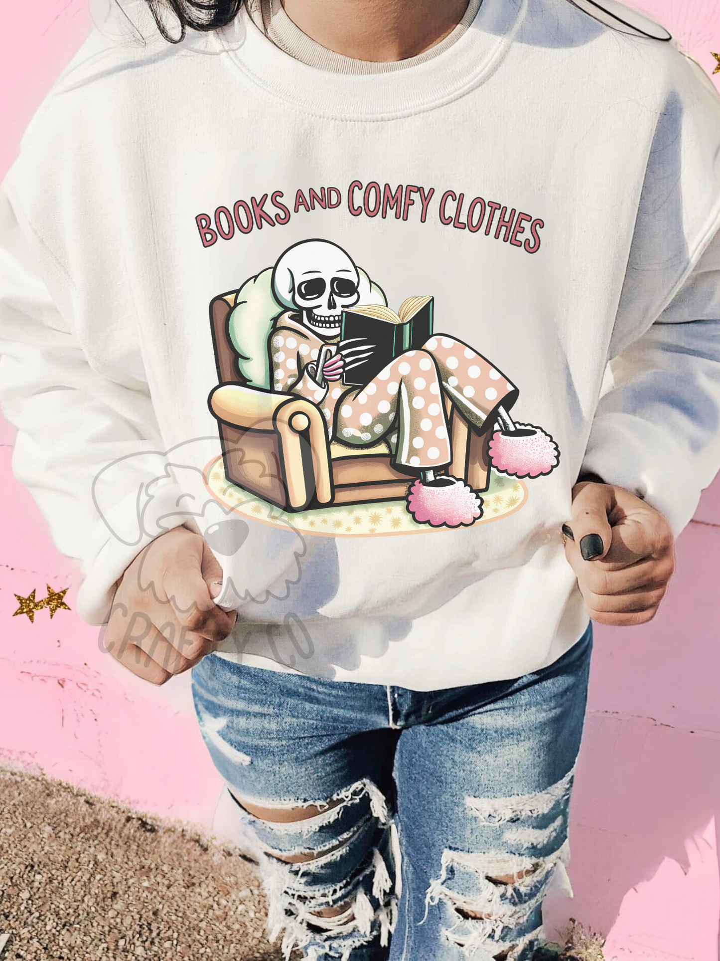 Books and comfy clothes Crewneck