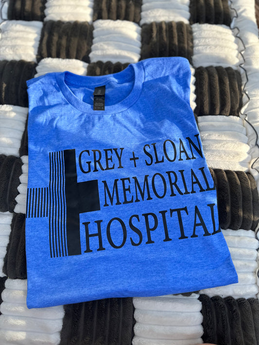 Greys gildan size large softstyle brand tee