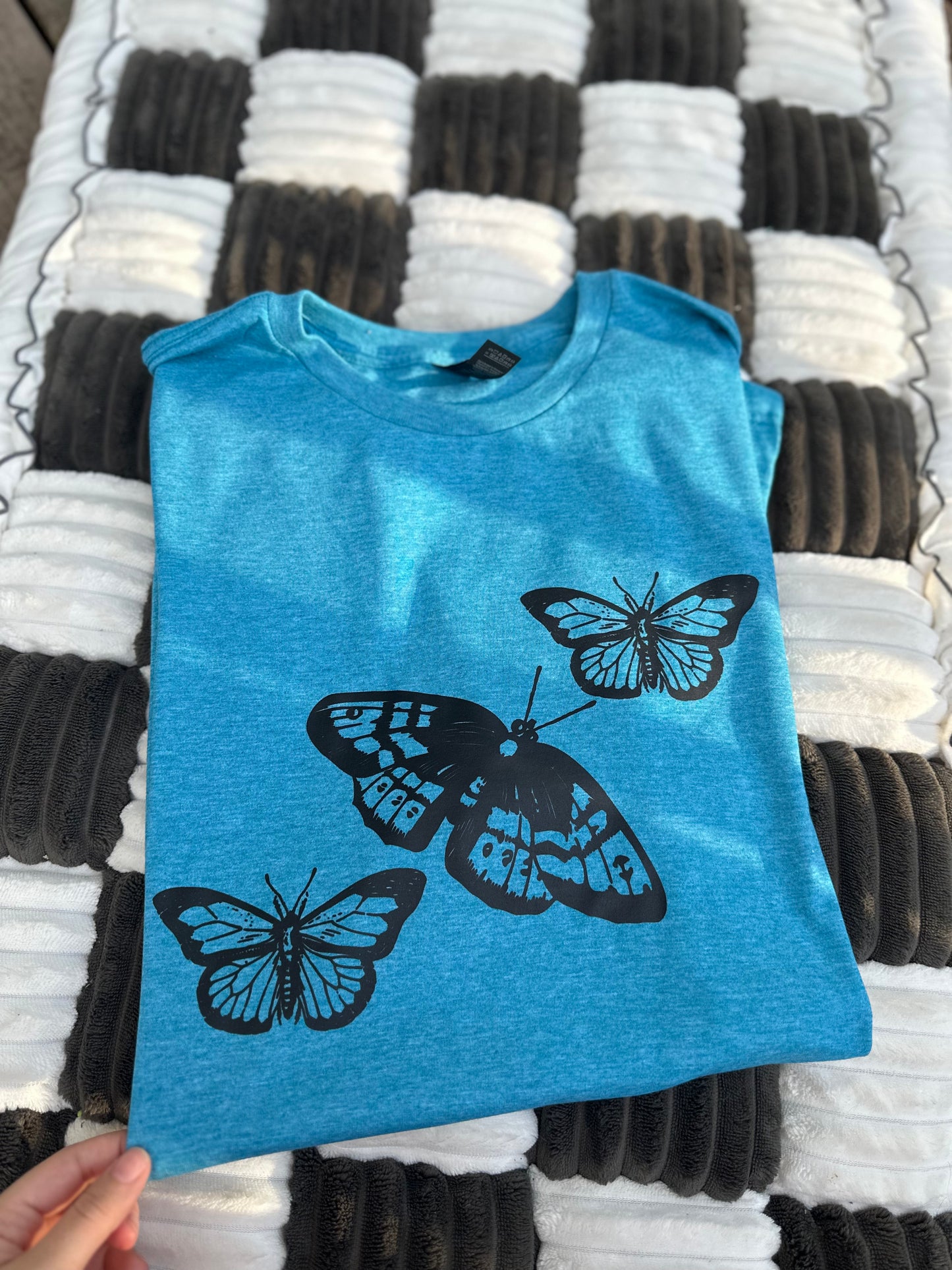 Butterflies size XL gildan softstyle tee