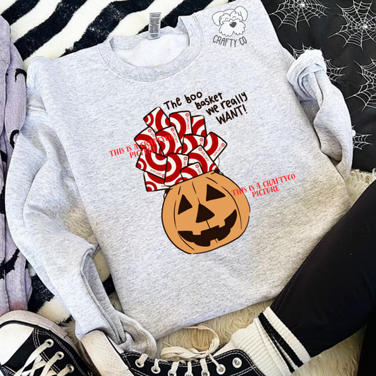 Boo basket crewneck