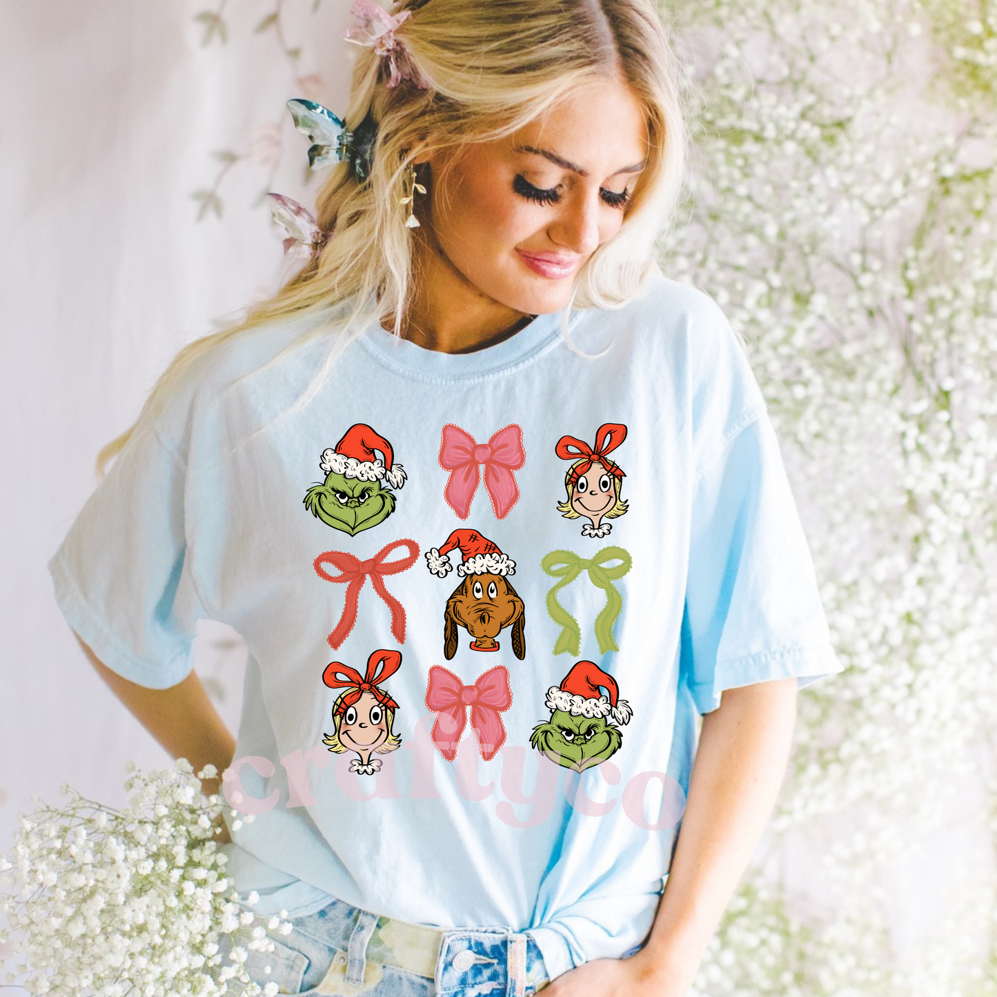 Cute grinchy T-shirt