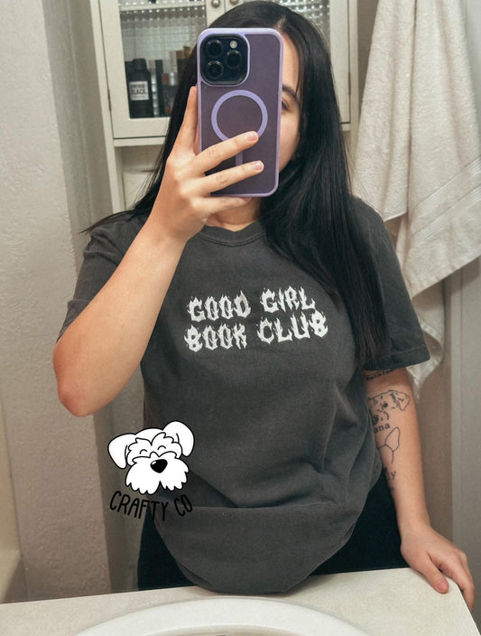 Good girl Book club embroidered T-shirt